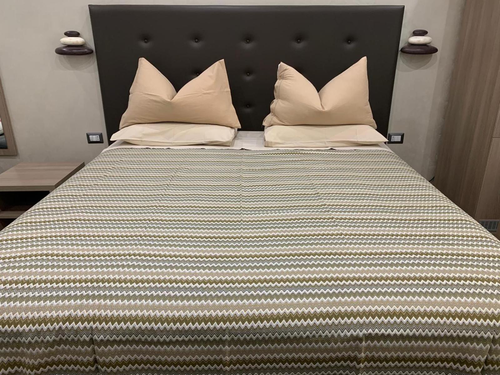Bed and Breakfast Domus Cinecitta Rzym Zewnętrze zdjęcie